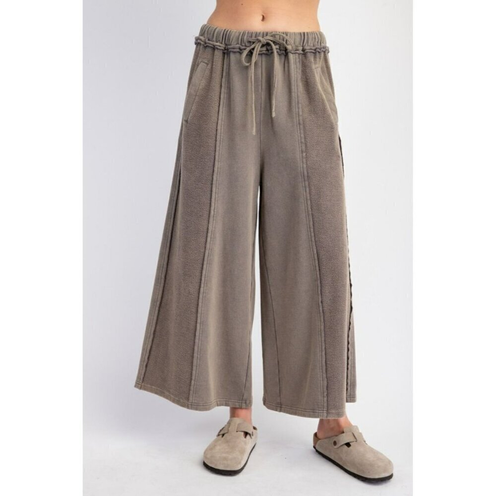 Kickin' It Mineral Washed Wide Leg Pants in Smoke